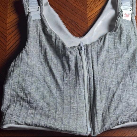 NWT Post Surgical Comfort Compression
Sports Bra: Soft Grey Butterfly - Picture 2 of 6